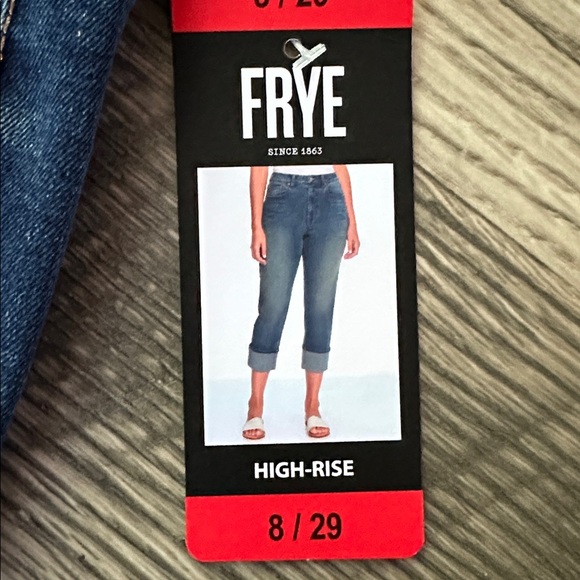 Frye NWT hi-rise jeans Amari‎ wash cuffed women’s size 8/29 - Picture 4 of 11